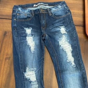 Machine Destroyed Skinny Jeans • Size 30 •